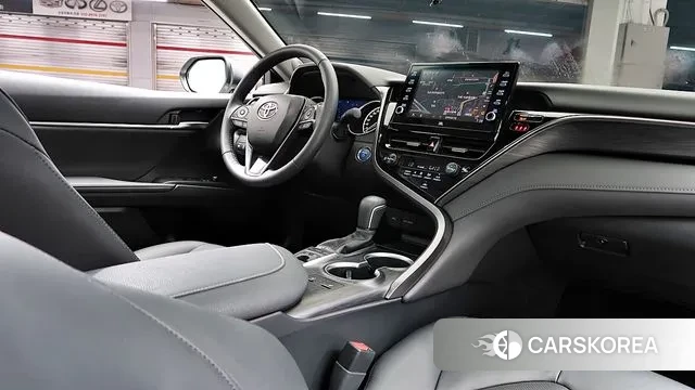 Toyota Camry (XV70) id 3052804 из Кореи 10