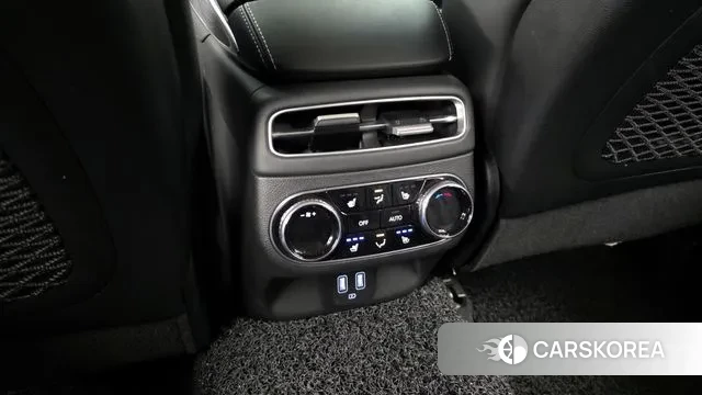 Genesis GV70 id 3717442 из Кореи 10