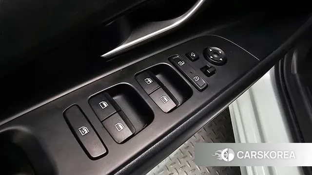 Hyundai Avante (CN7) id 3518968 из Кореи 10