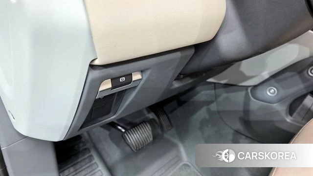 Land Rover Defender (L663) id 4283172 из Кореи 10