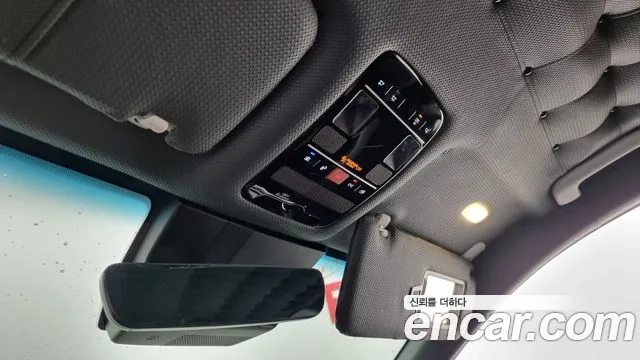 Hyundai Grandeur (GN7) id 2935067 из Кореи 10