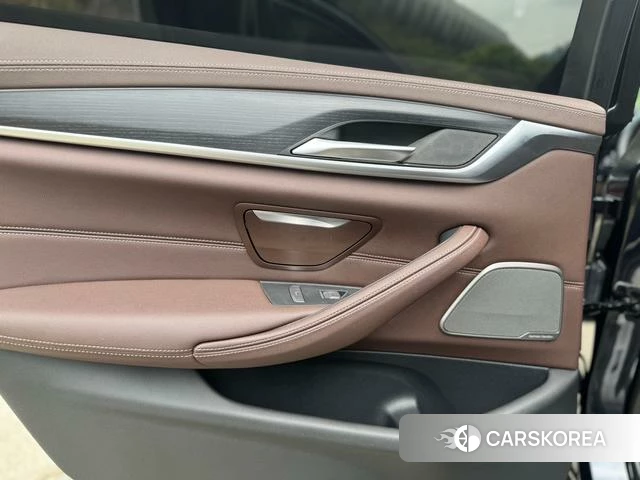 BMW 5 series id 4290891 из Китая 10