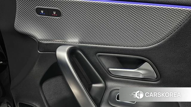 Mercedes-Benz A-Class W177 id 4519215 из Кореи 10
