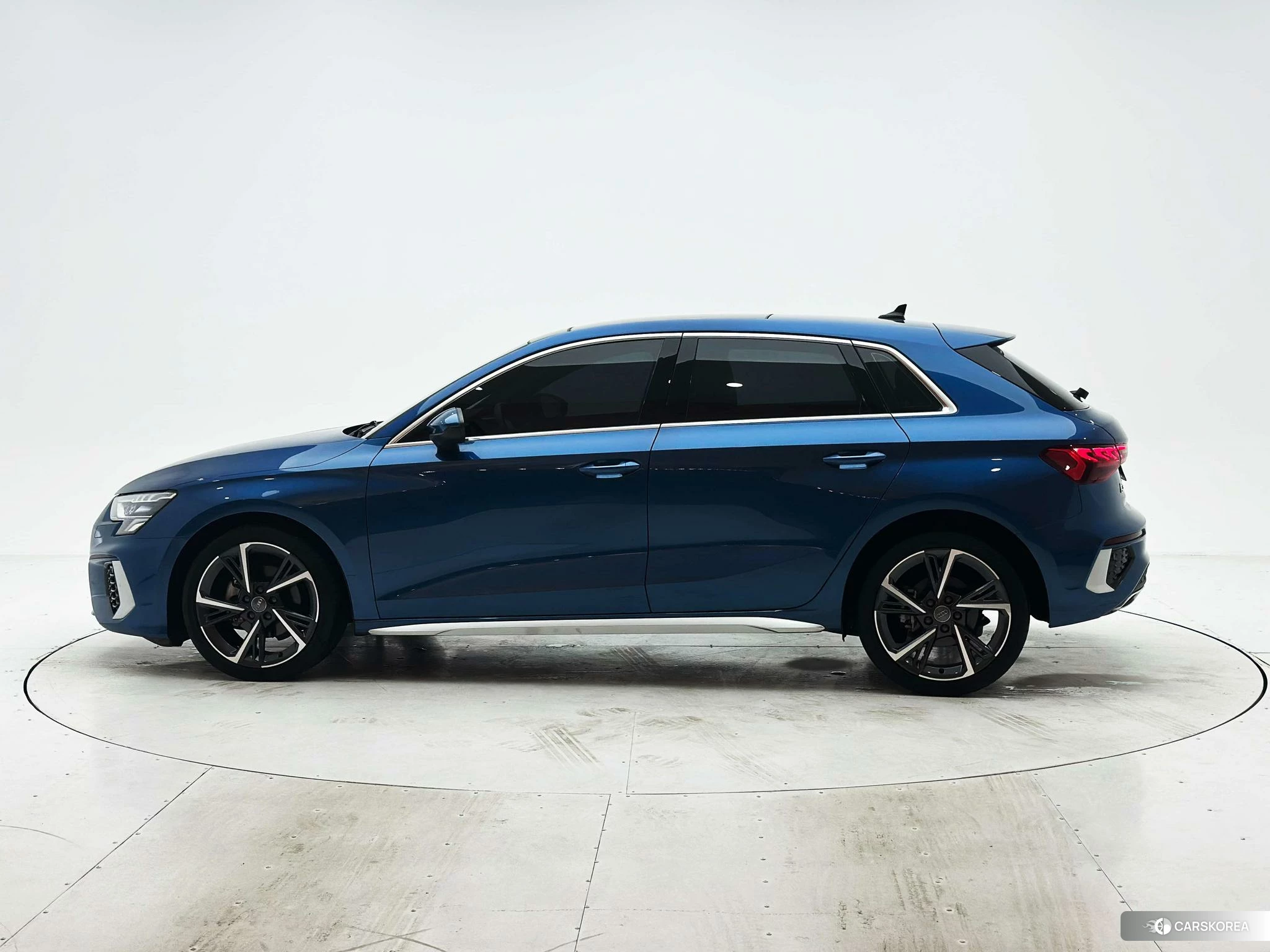 Audi A3 id 4461613 из Китая 10