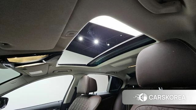 BMW 5 Series (G30) id 3793664 из Кореи 10