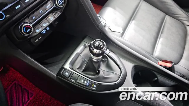 Hyundai Veloster (JS) id 2559916 из Кореи 10