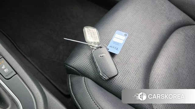 Kia Come New K3 id 3936109 из Кореи 10