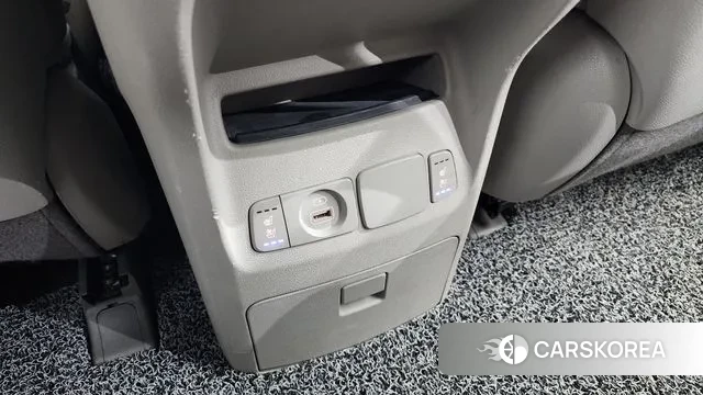 Kia The New Carnival id 3209402 из Кореи 10