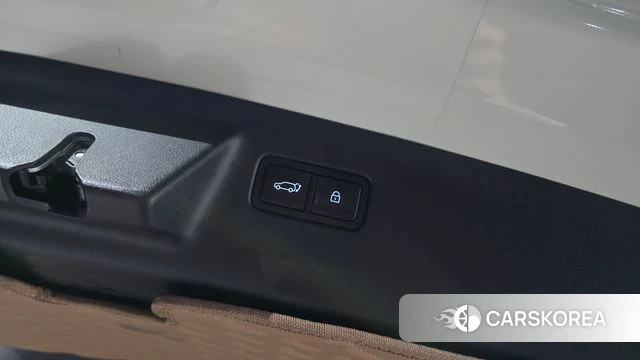 Hyundai Santa Fe (MX5) id 3914356 из Кореи 10