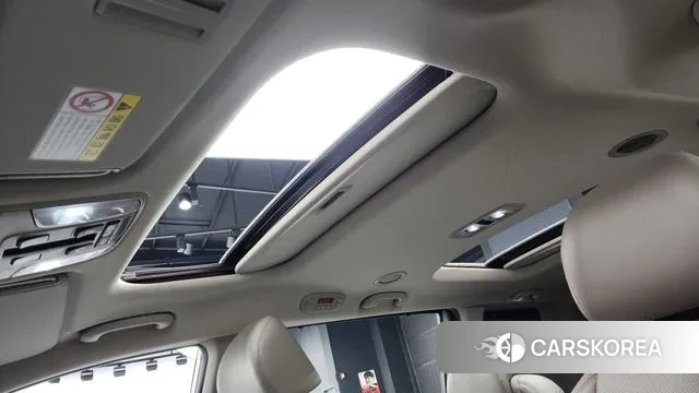 Kia The New Carnival id 3402910 из Кореи 10