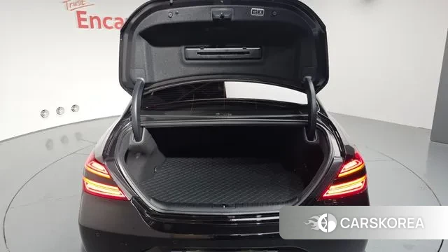 Genesis The New G70 id 3377120 из Кореи 10