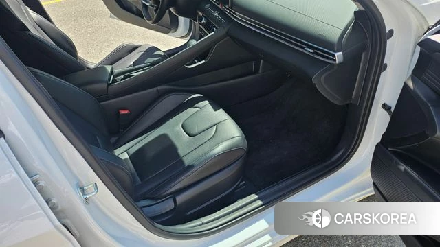 Hyundai Avante (CN7) id 3923279 из Кореи 10