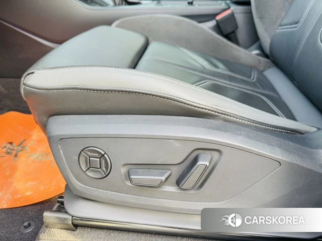 Audi Q3 Sportback id 4258595 из Китая 10