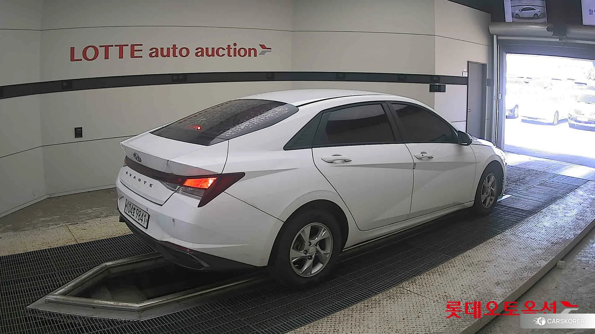 Hyundai Avante id 4679320 из Кореи 10