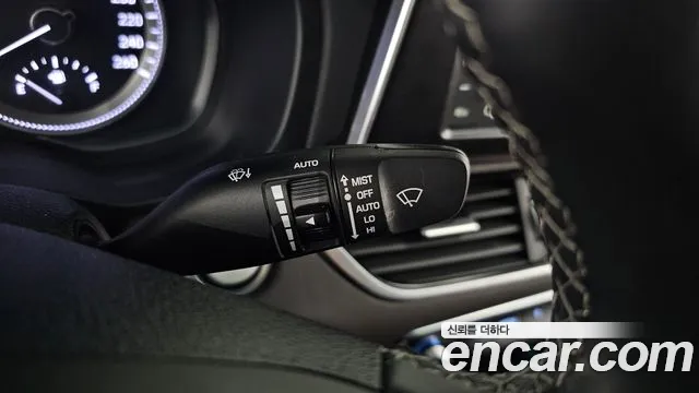 Hyundai Grandeur IG id 2238792 из Кореи 10