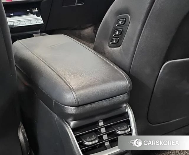 Hyundai Grandeur (GN7) id 4186067 из Кореи 10