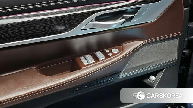 BMW 7 Series (G11) id 4447466 из Кореи 10