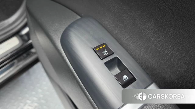 Hyundai Grandeur (GN7) id 3883500 из Кореи 10