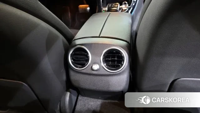 Mercedes-Benz C-Class W205 id 3587948 из Кореи 10