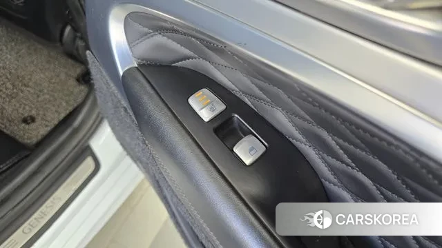 Genesis G70 id 3284608 из Кореи 10