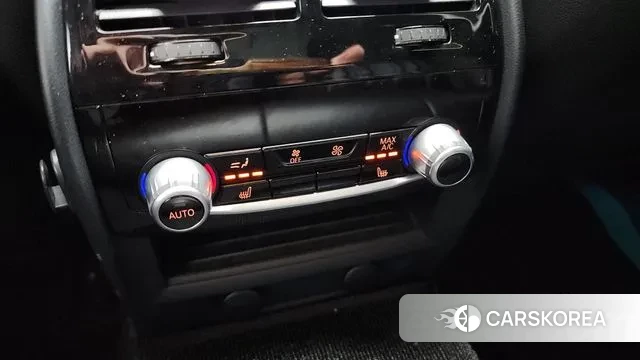 BMW 5 Series (G30) id 3357028 из Кореи 10