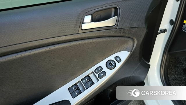 Hyundai Accent (New type) id 3905920 из Кореи 10