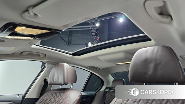 BMW 5 Series (G30) id 4203026 из Кореи 10