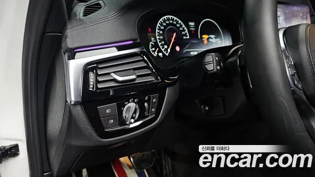 BMW 5 Series (G30) id 2500024 из Кореи 10