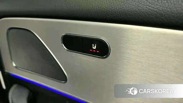 Mercedes-Benz GLE - Class W166 id 3698377 из Кореи 10