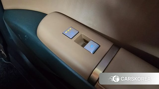 Hyundai Grandeur (GN7) id 4635412 из Кореи 10