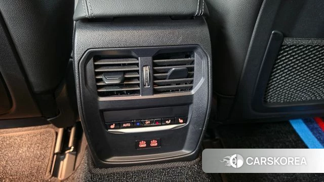 BMW i4 id 3876773 из Кореи 10