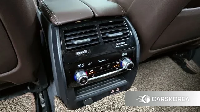 BMW 5 Series (G30) id 3054643 из Кореи 10