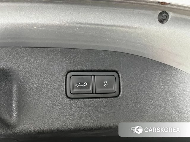 Genesis The New G70 Shooting Brake id 3877697 из Кореи 10