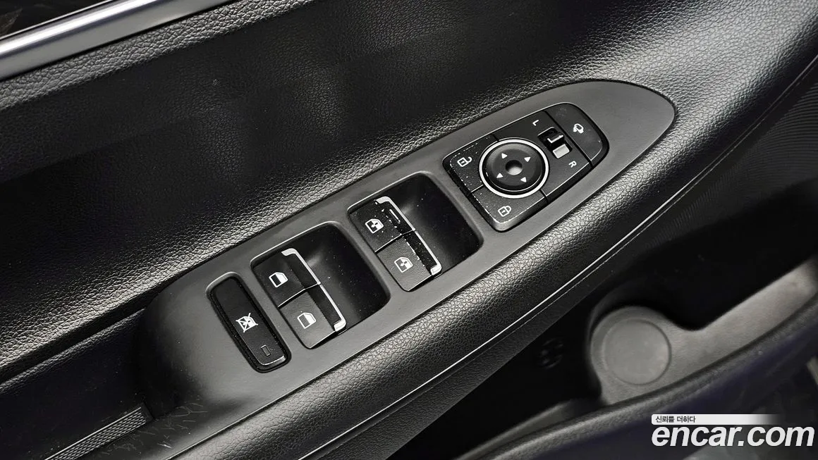 Hyundai Grandeur IG id 1999767 из Кореи 10