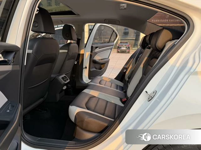 Volkswagen Bora id 4256081 из Китая 10