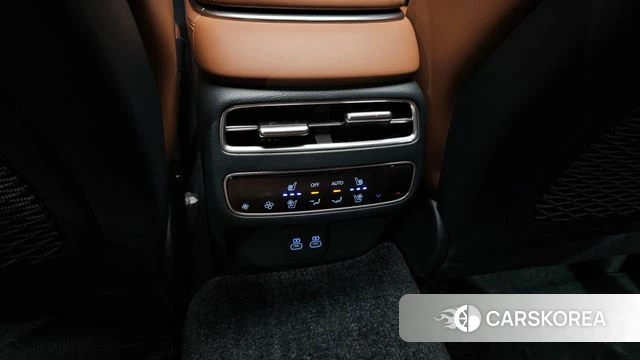 Genesis GV70 id 3864163 из Кореи 10