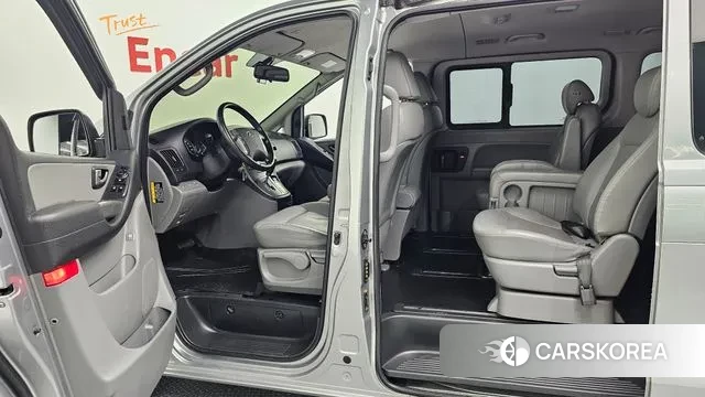 Hyundai The New Grand Starex id 3484188 из Кореи 10