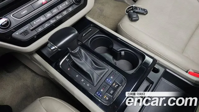 Kia All New Carnival id 2766315 из Кореи 10