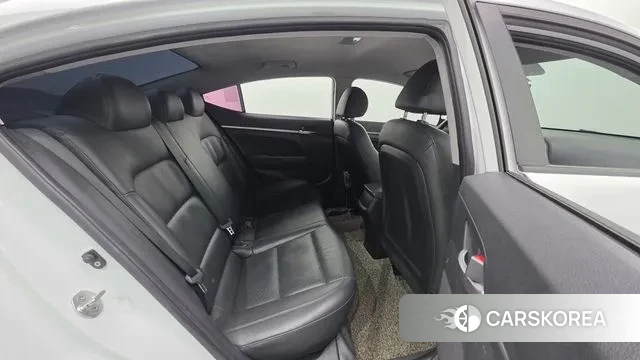 Hyundai The New Avante AD id 3407927 из Кореи 10