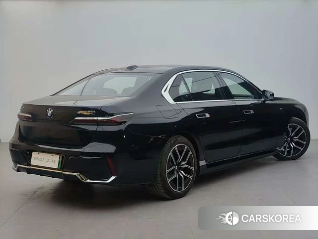 BMW i7 id 4256900 из Китая 10
