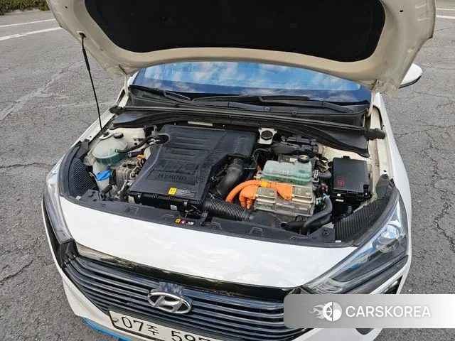 Hyundai Ionic Hybrid id 3583149 из Кореи 10