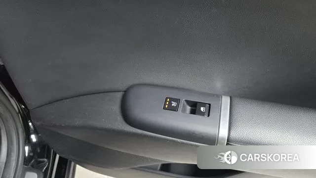 Hyundai Grandeur (GN7) id 3383376 из Кореи 10