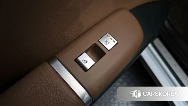 Hyundai Grandeur (GN7) id 3400532 из Кореи 10