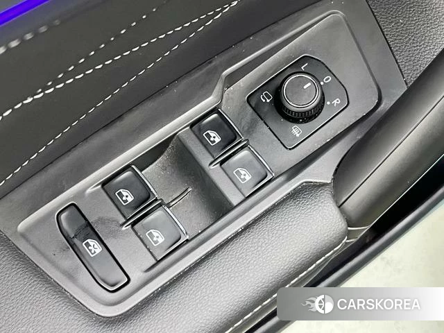 Volkswagen Tiguan L id 4392040 из Китая 10