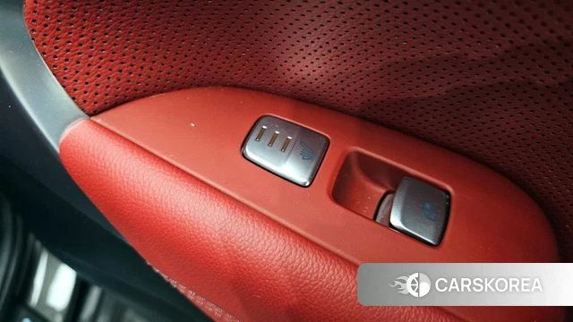 Genesis The New G70 id 3859037 из Кореи 10