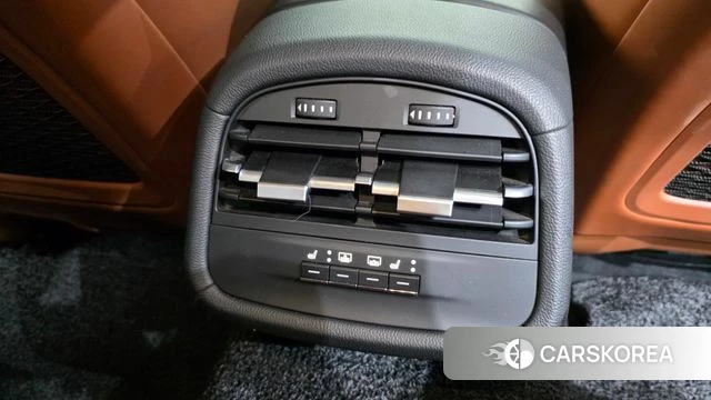 Maserati Ghibli id 4345634 из Кореи 10