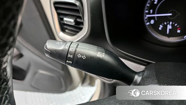 Hyundai Venue id 3843721 из Кореи 10