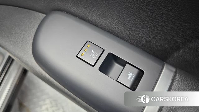 Hyundai Grandeur Hybrid (GN7) id 4387855 из Кореи 10