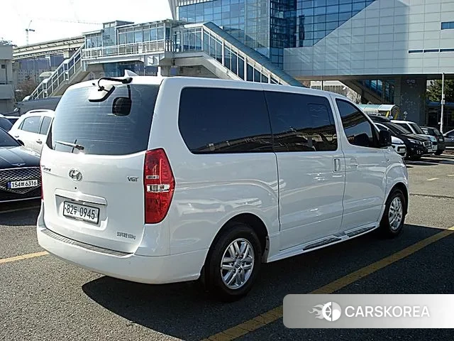 Hyundai The New Grand Starex id 3520269 из Кореи 10