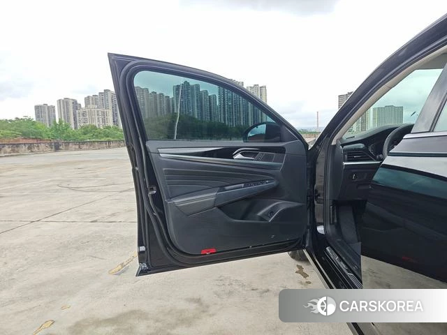 Volkswagen Passat id 4253017 из Китая 10